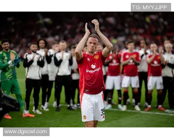 足球明星助力和平与民主的力量与影响力探讨